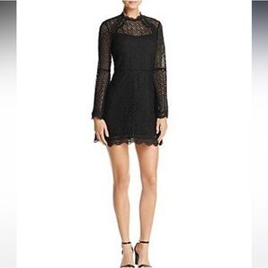 Aqua bell sleeve lace 100%exclusive in black size large